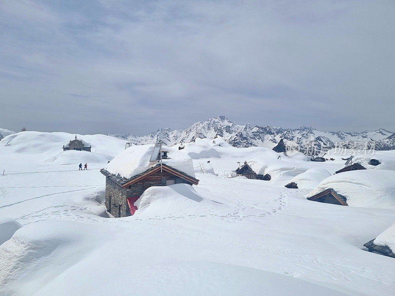 Valmalenco Alpe Prabello的雪